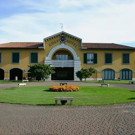 Le Robinie Golf & Hotel