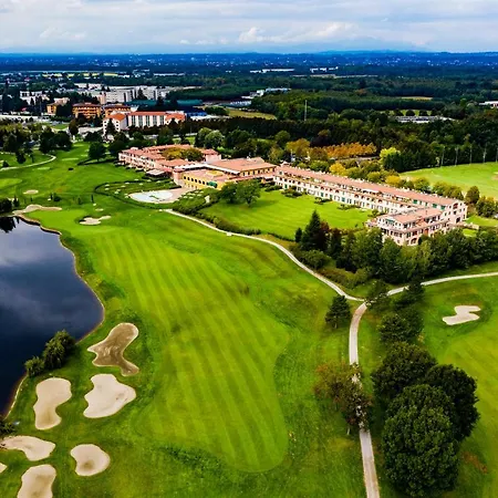 Le Robinie Golf & 3*