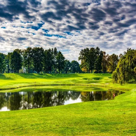 Le Robinie Golf & Hotel